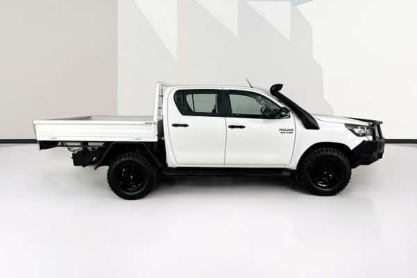 2020 Toyota HILUX SR (4x4) GUN126R FACELIFT 4X4
