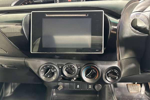 2018 Toyota HILUX SR GUN126R 4X4