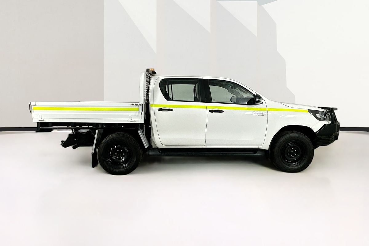 2021 Toyota HILUX SR (4x4) GUN126R FACELIFT 4X4