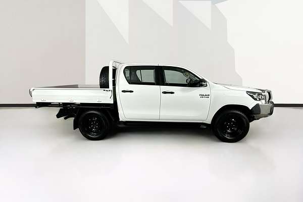 2020 Toyota HILUX SR (4x4) GUN126R FACELIFT 4X4
