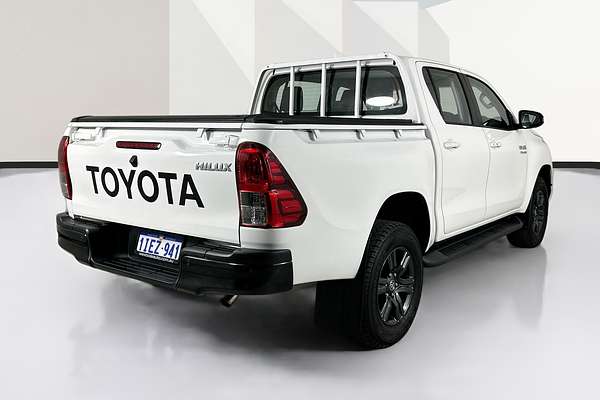 2024 Toyota HILUX SR 48V (4x4) GUN126R 4X4