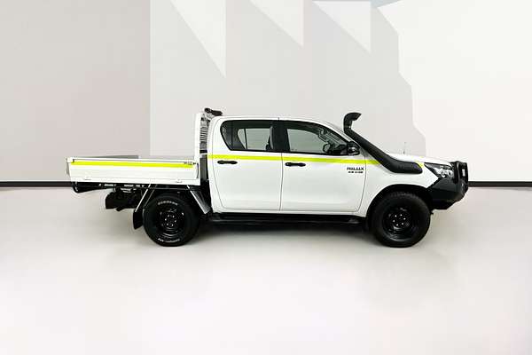 2021 Toyota HILUX SR (4x4) GUN126R FACELIFT 4X4