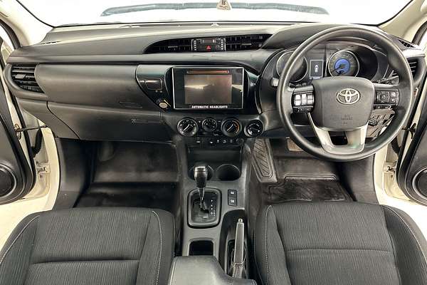 2020 Toyota HILUX SR (4x4) GUN126R MY19 UPGRADE 4X4