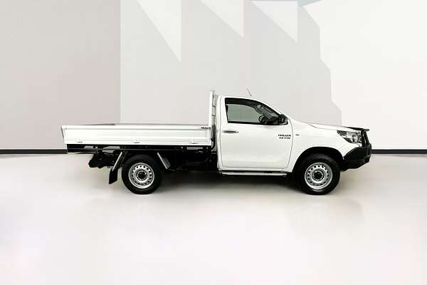2016 Toyota HILUX SR (4x4) GUN126R 4X4