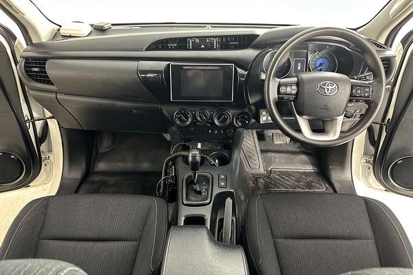 2020 Toyota HILUX SR (4x4) GUN126R MY19 UPGRADE 4X4