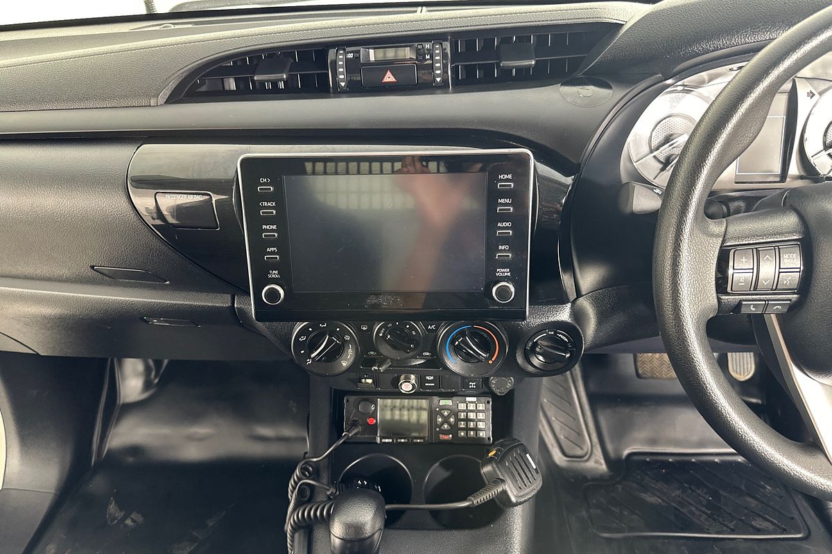 2023 Toyota HILUX SR GUN126R 4X4