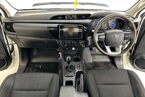 2020 Toyota HILUX SR (4x4) GUN126R MY19 UPGRADE 4X4