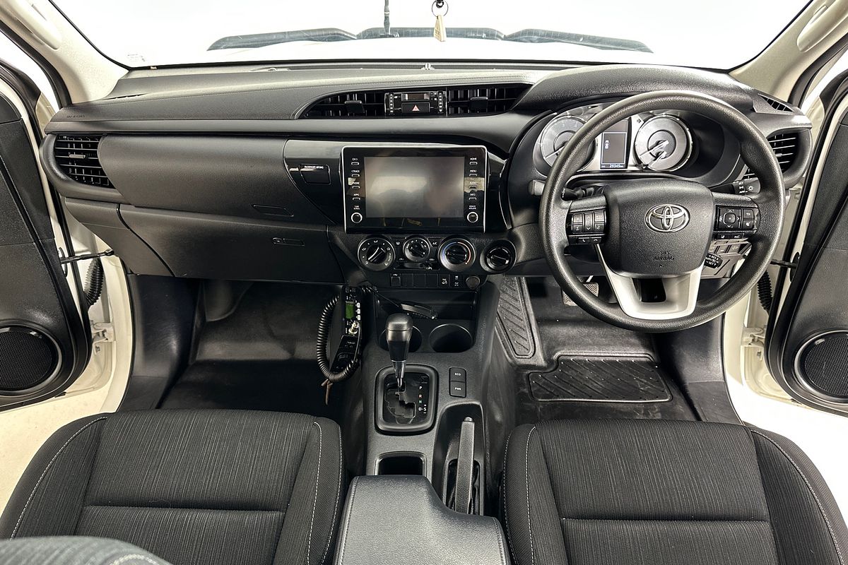 2022 Toyota HILUX SR (4x4) GUN126R 4X4