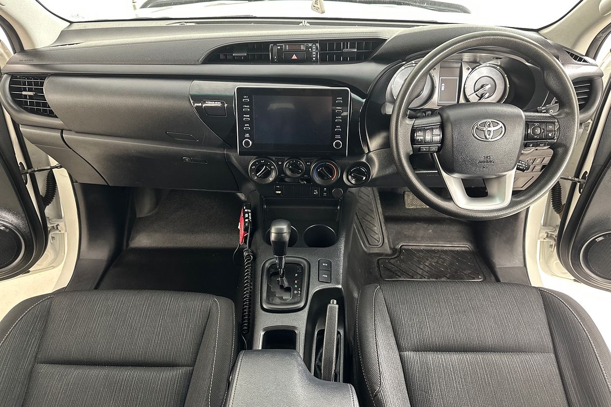 2022 Toyota HILUX SR (4x4) GUN126R 4X4