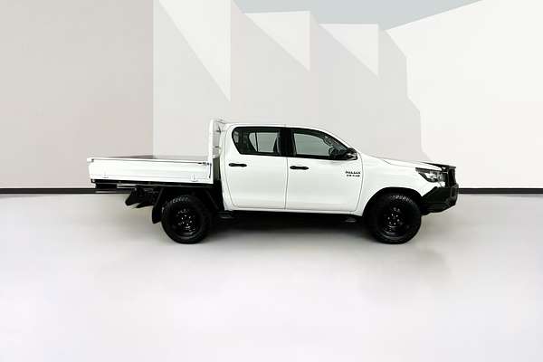 2020 Toyota HILUX SR (4x4) GUN126R FACELIFT 4X4