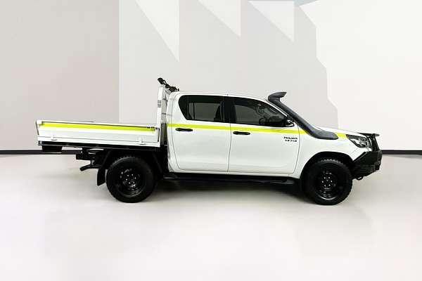 2021 Toyota HILUX SR (4x4) GUN126R 4X4