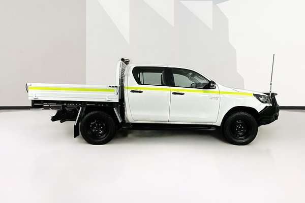 2021 Toyota HILUX SR (4x4) GUN126R FACELIFT 4X4