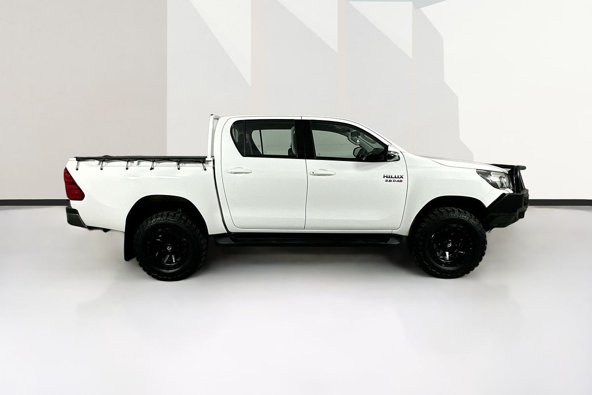2019 Toyota HILUX SR (4x4) GUN126R MY19 4X4