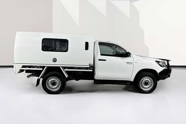 2019 Toyota HILUX SR (4x4) GUN126R MY19 4X4