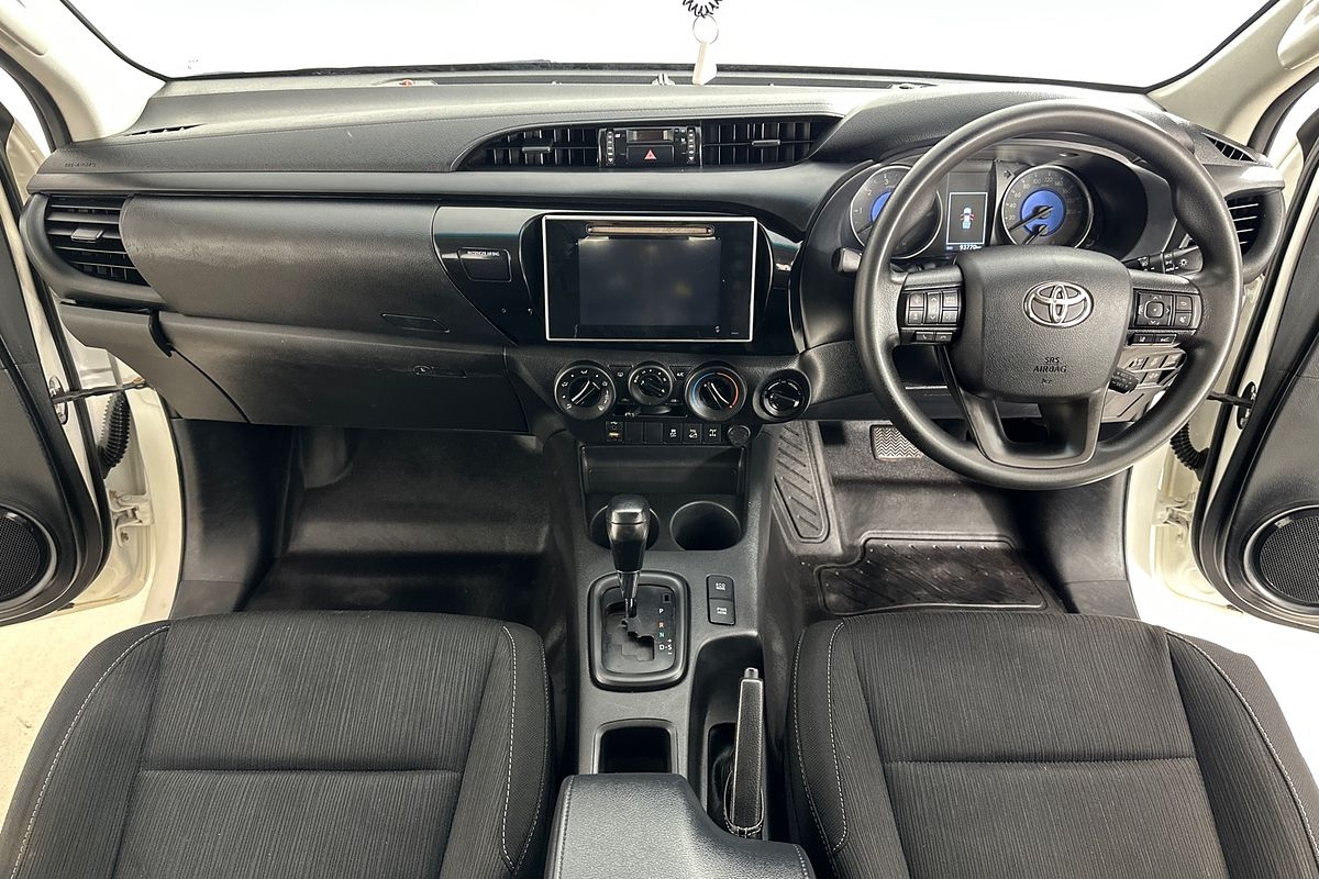 2020 Toyota HILUX SR (4x4) GUN126R MY19 UPGRADE 4X4