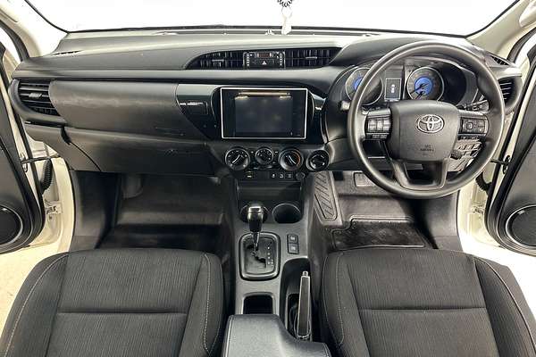 2020 Toyota HILUX SR (4x4) GUN126R MY19 UPGRADE 4X4