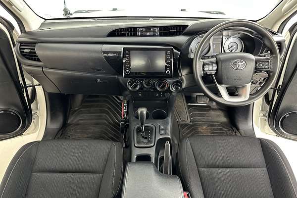 2021 Toyota HILUX SR (4x4) GUN126R 4X4