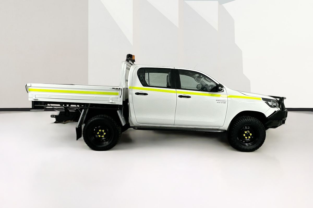 2020 Toyota HILUX SR (4x4) GUN126R FACELIFT 4X4