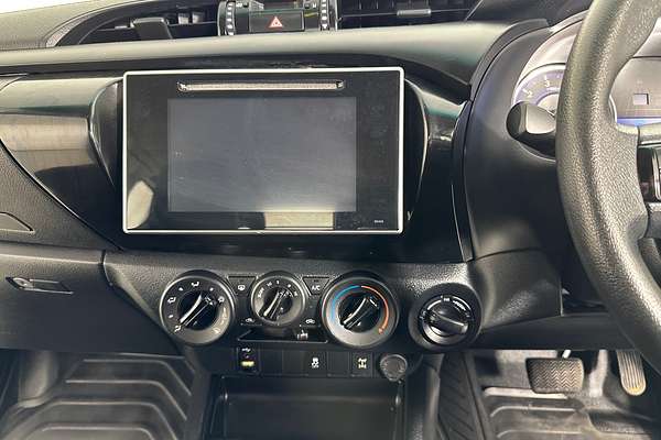 2018 Toyota Hilux SR (4x4) GUN126R MY19 4X4