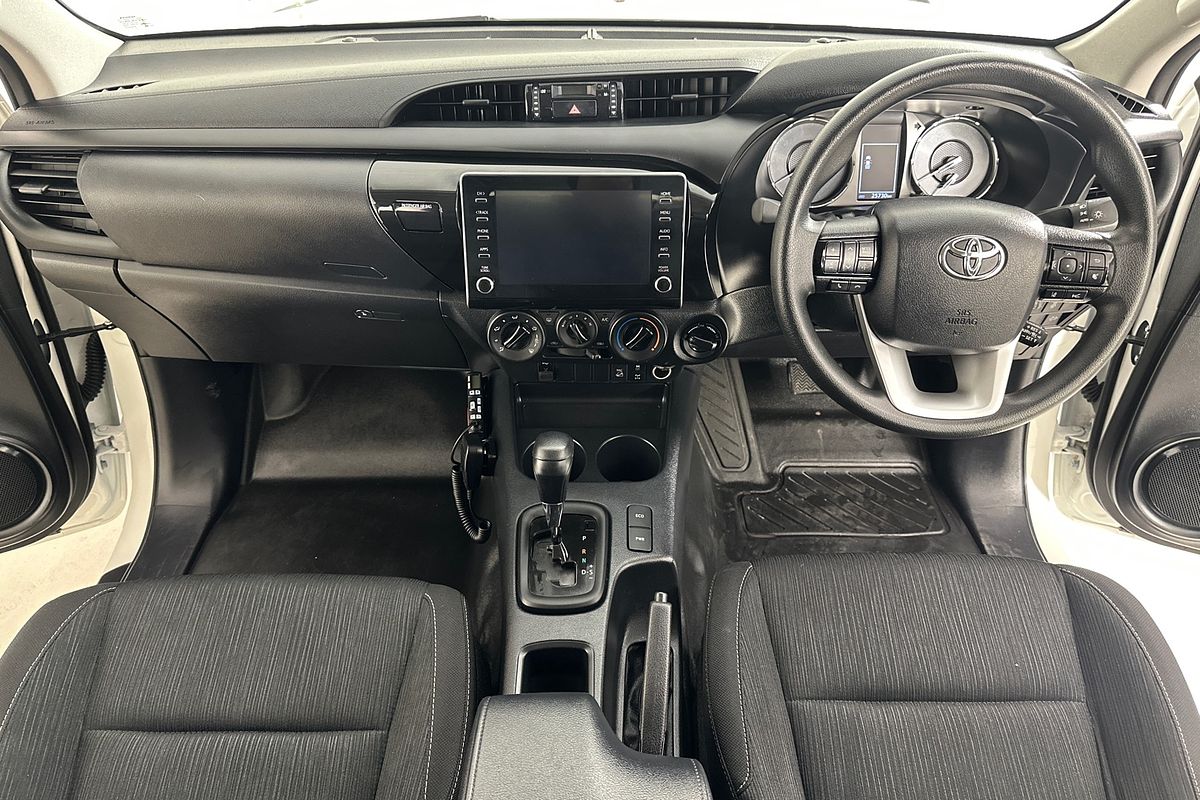 2023 Toyota HILUX SR (4x4) GUN126R 4X4