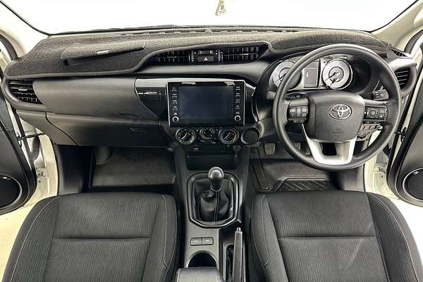 2022 Toyota HILUX SR HI-RIDER (4x2) GUN136R REAR WHEEL DRIVE