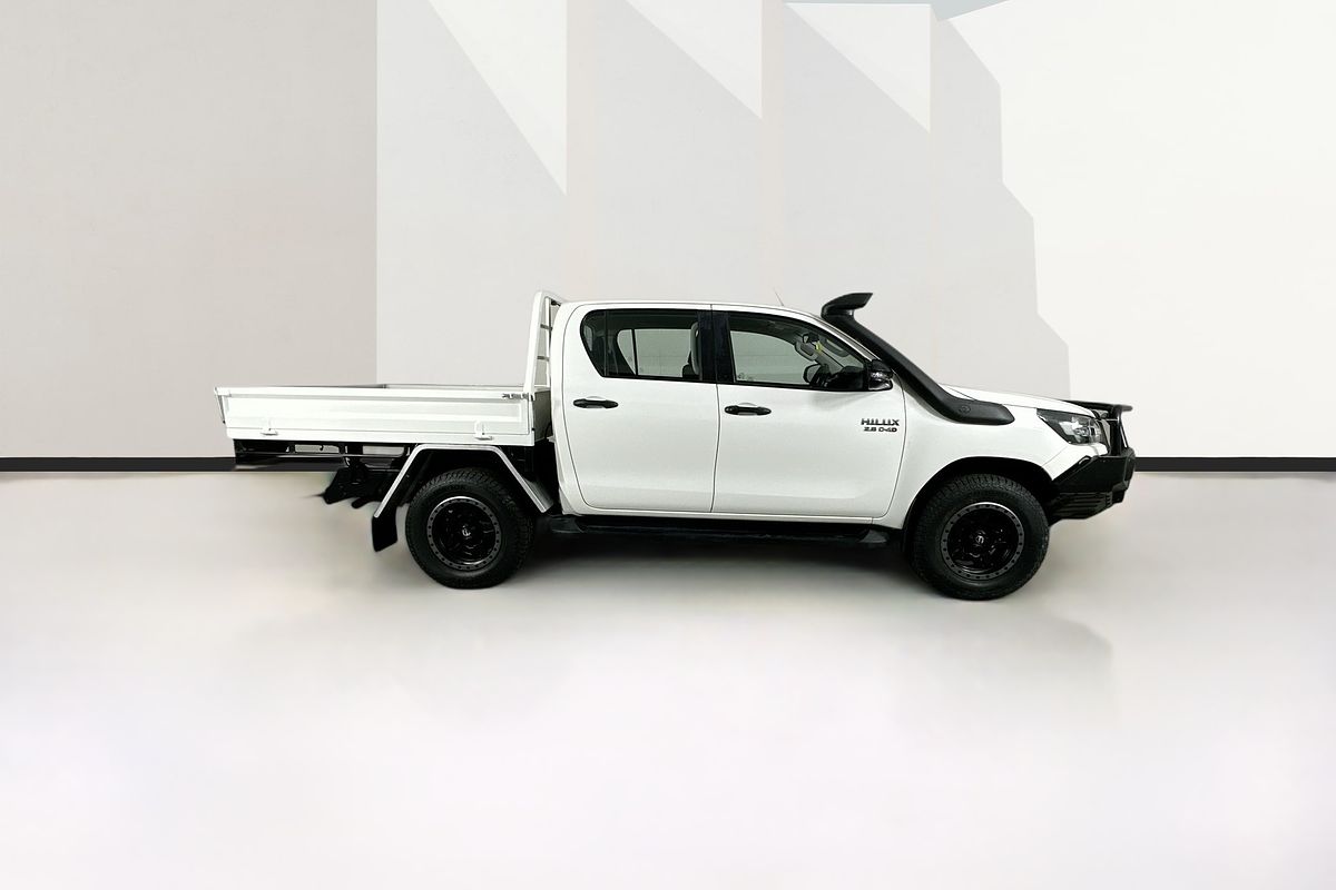 2020 Toyota HILUX SR (4x4) GUN126R FACELIFT 4X4