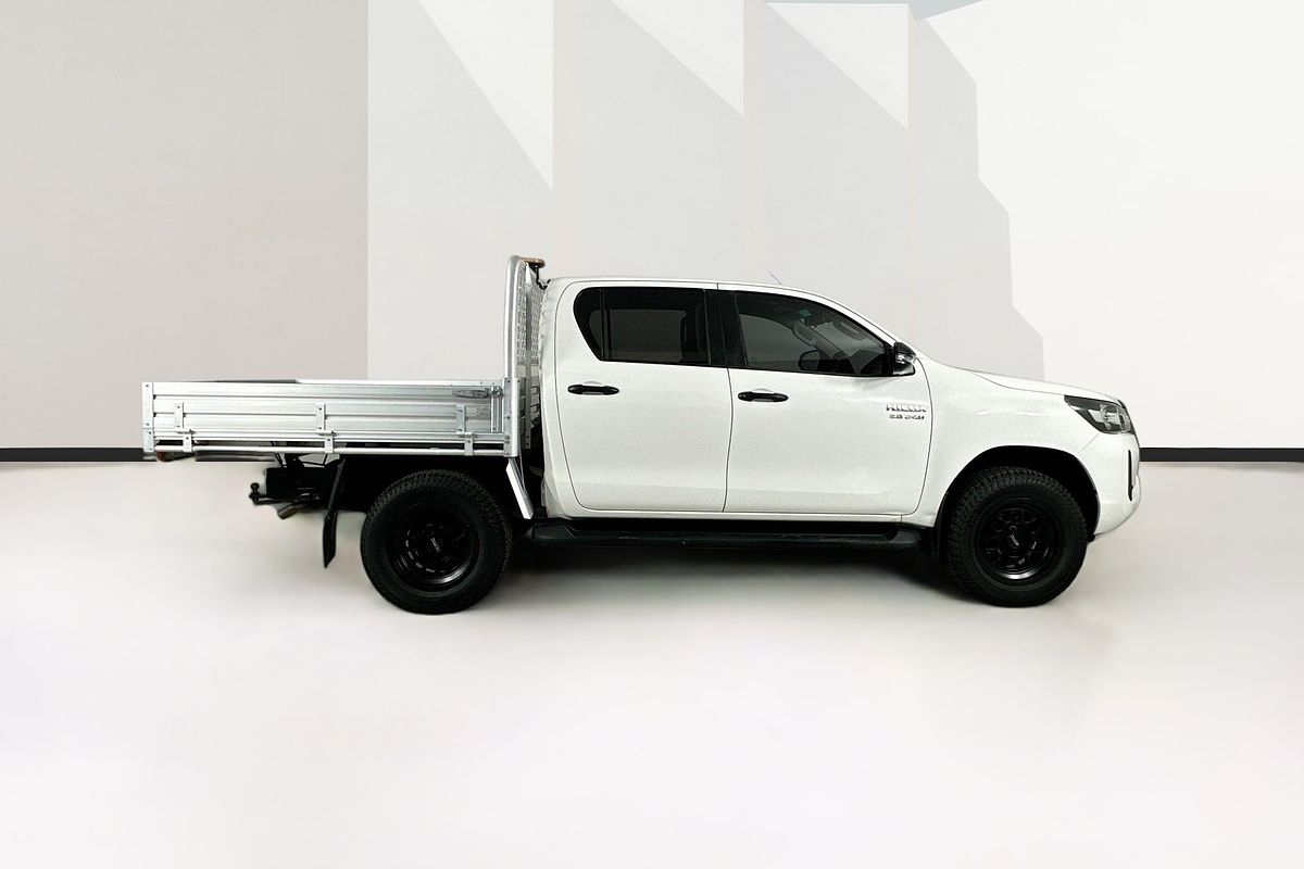 2020 Toyota HILUX SR (4x4) GUN126R FACELIFT 4X4