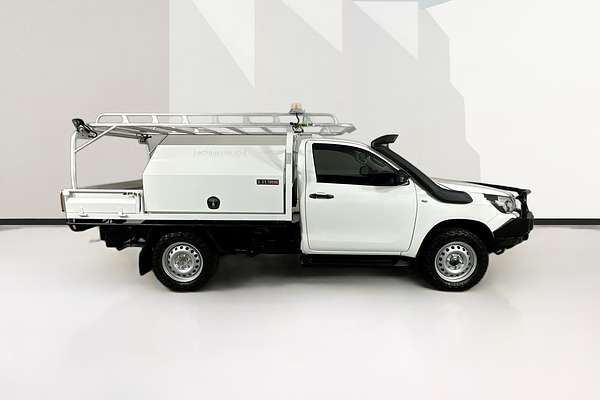 2021 Toyota HILUX SR (4x4) GUN126R FACELIFT 4X4