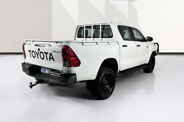 2022 Toyota HILUX SR (4x4) GUN126R 4X4