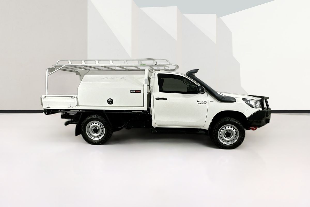 2021 Toyota HILUX SR (4x4) GUN126R 4X4