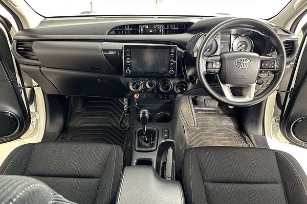 2022 Toyota HILUX SR (4x4) GUN126R 4X4