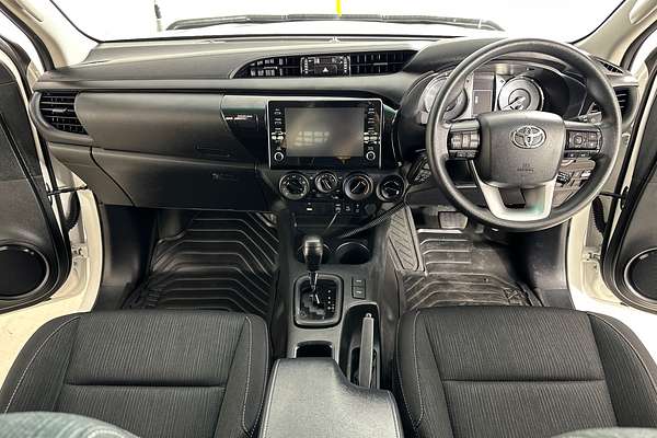 2023 Toyota HILUX SR (4x4) GUN126R 4X4