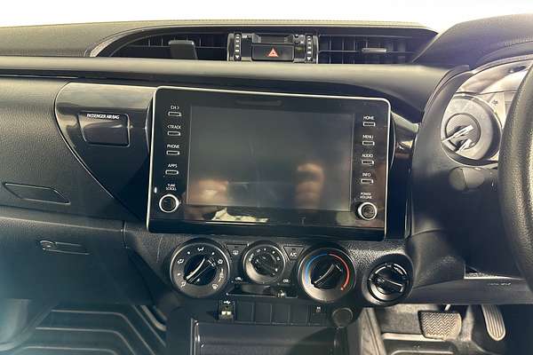 2021 Toyota Hilux WORKMATE (4x4) GUN125R 4X4
