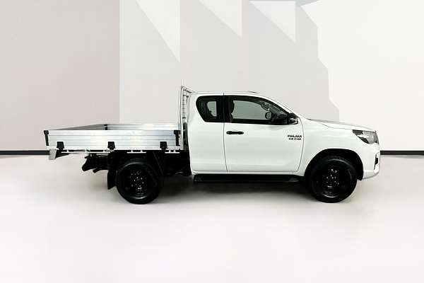2019 Toyota HILUX SR (4x4) GUN126R MY19 4X4