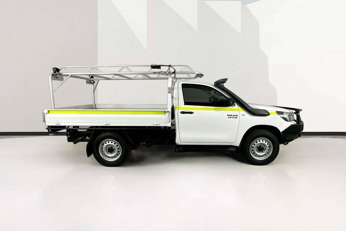 2021 Toyota HILUX SR (4x4) GUN126R 4X4