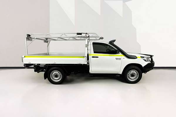 2021 Toyota HILUX SR (4x4) GUN126R 4X4