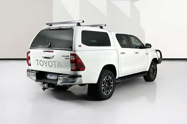 2021 Toyota HILUX SR5 (4x4) GUN126R 4X4