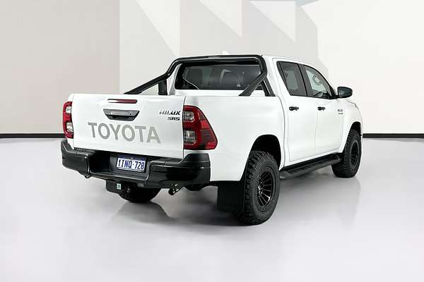 2025 Toyota HILUX SR5 48V (4x4) GUN126R RC 4X4