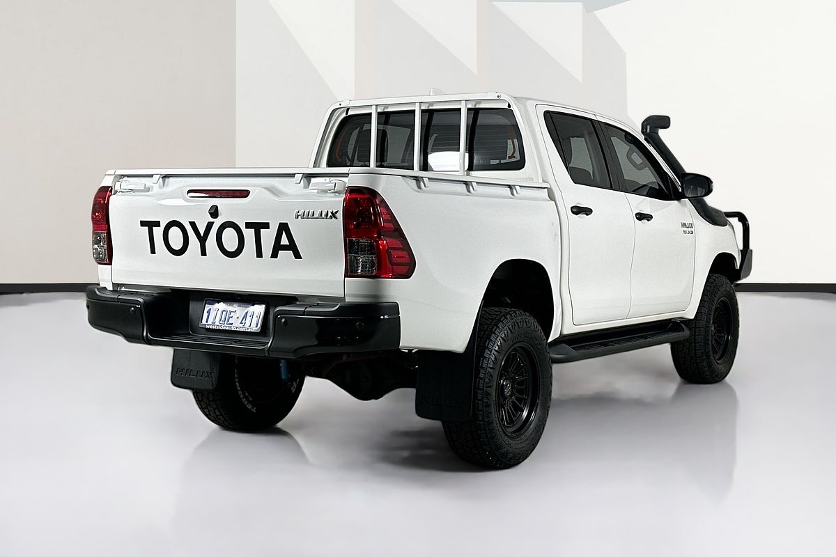 2021 Toyota HILUX SR (4x4) GUN126R FACELIFT 4X4