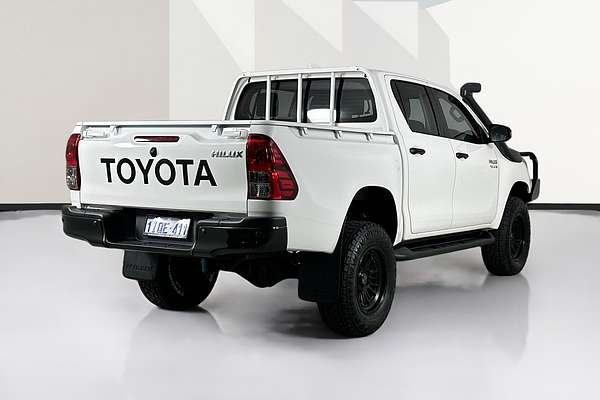2021 Toyota HILUX SR (4x4) GUN126R FACELIFT 4X4