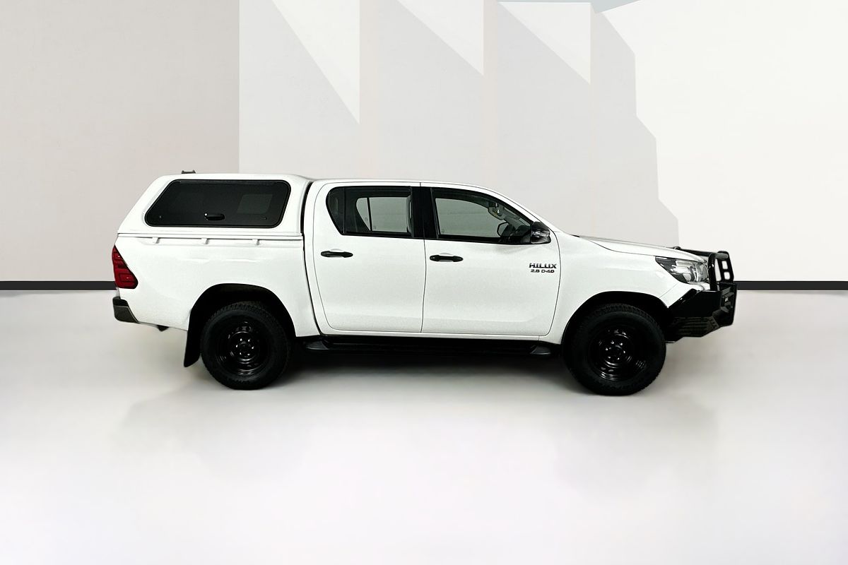2018 Toyota HILUX SR (4x4) GUN126R MY17 4X4