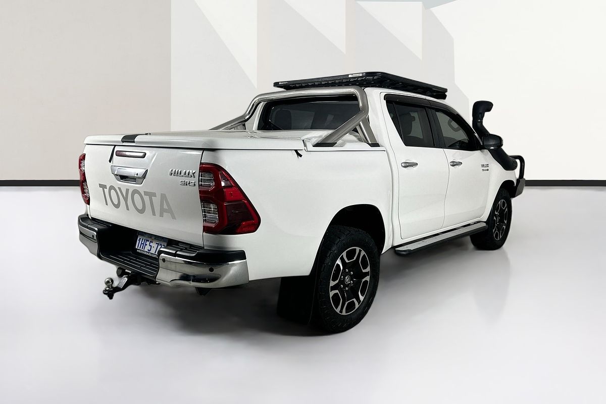 2021 Toyota HILUX SR5 (4x4) GUN126R 4X4