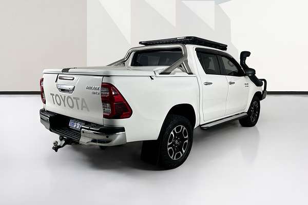 2021 Toyota HILUX SR5 (4x4) GUN126R 4X4