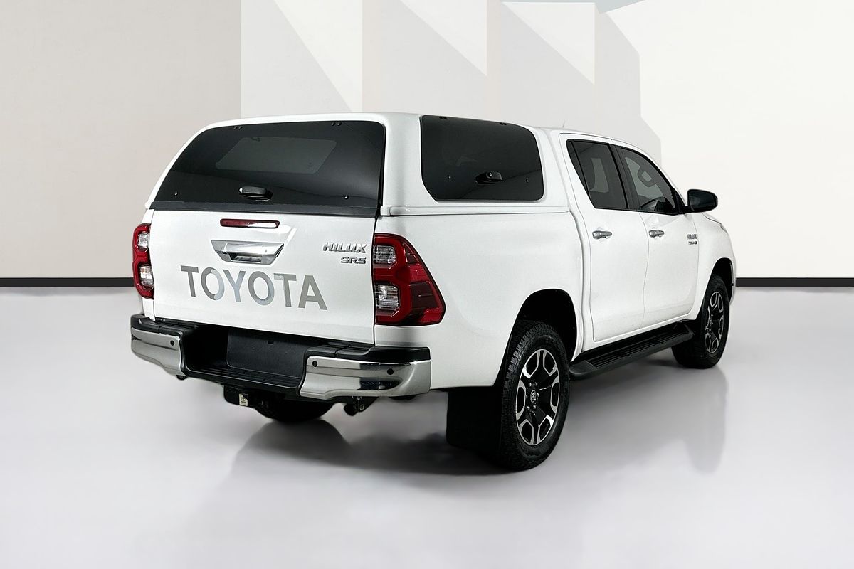 2021 Toyota HILUX SR5 (4x4) GUN126R FACELIFT 4X4