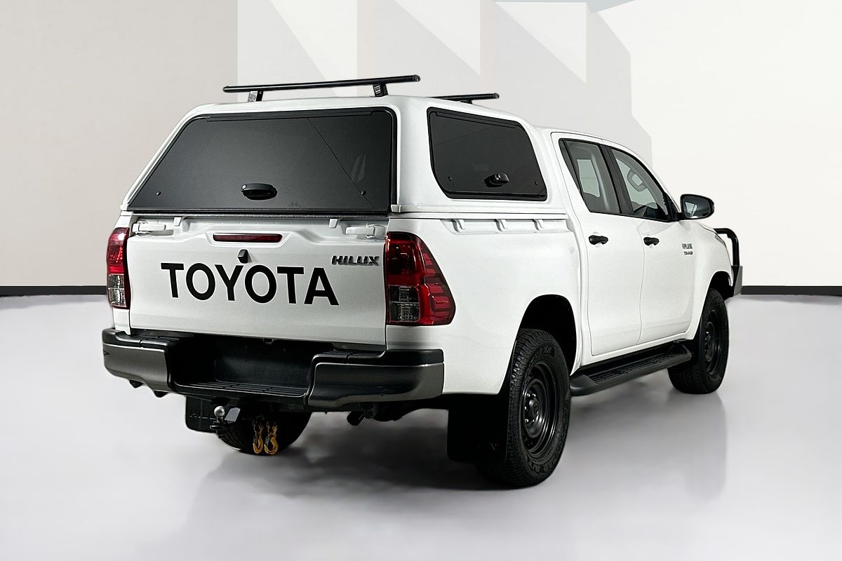 2020 Toyota HILUX SR (4x4) GUN126R FACELIFT 4X4