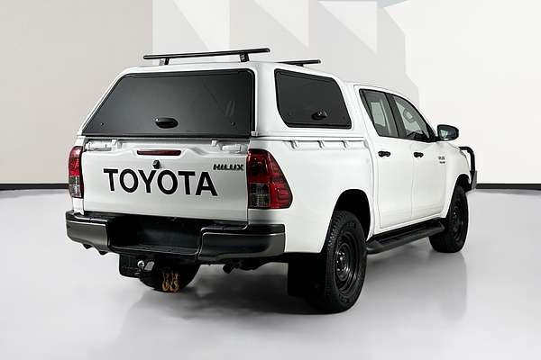 2020 Toyota HILUX SR (4x4) GUN126R FACELIFT 4X4