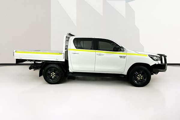 2023 Toyota HILUX SR (4x4) GUN126R 4X4