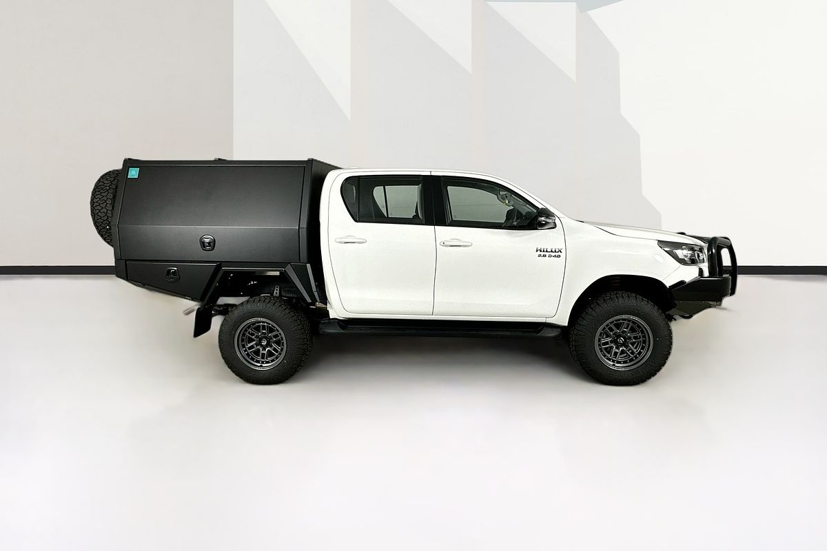 2024 Toyota HILUX SR (4x4) GUN126R 4X4