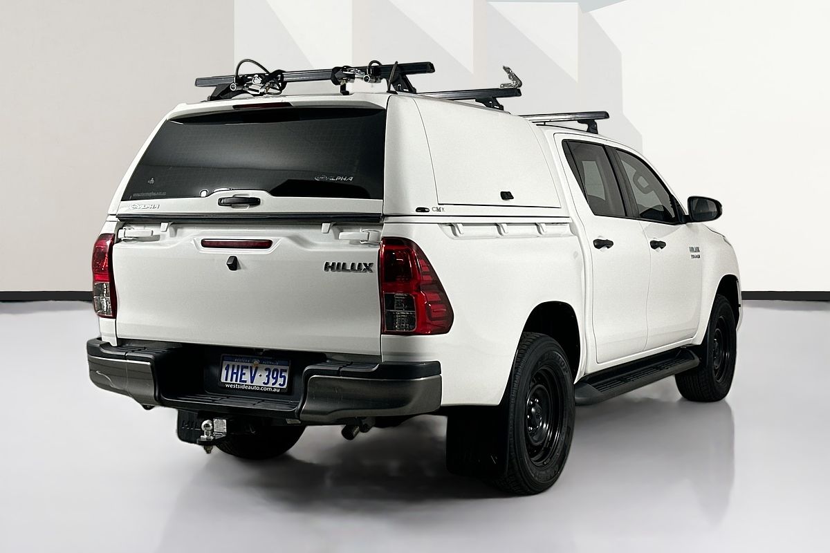2020 Toyota HILUX SR (4x4) GUN126R FACELIFT 4X4