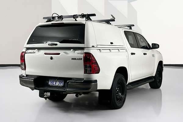 2020 Toyota HILUX SR (4x4) GUN126R FACELIFT 4X4